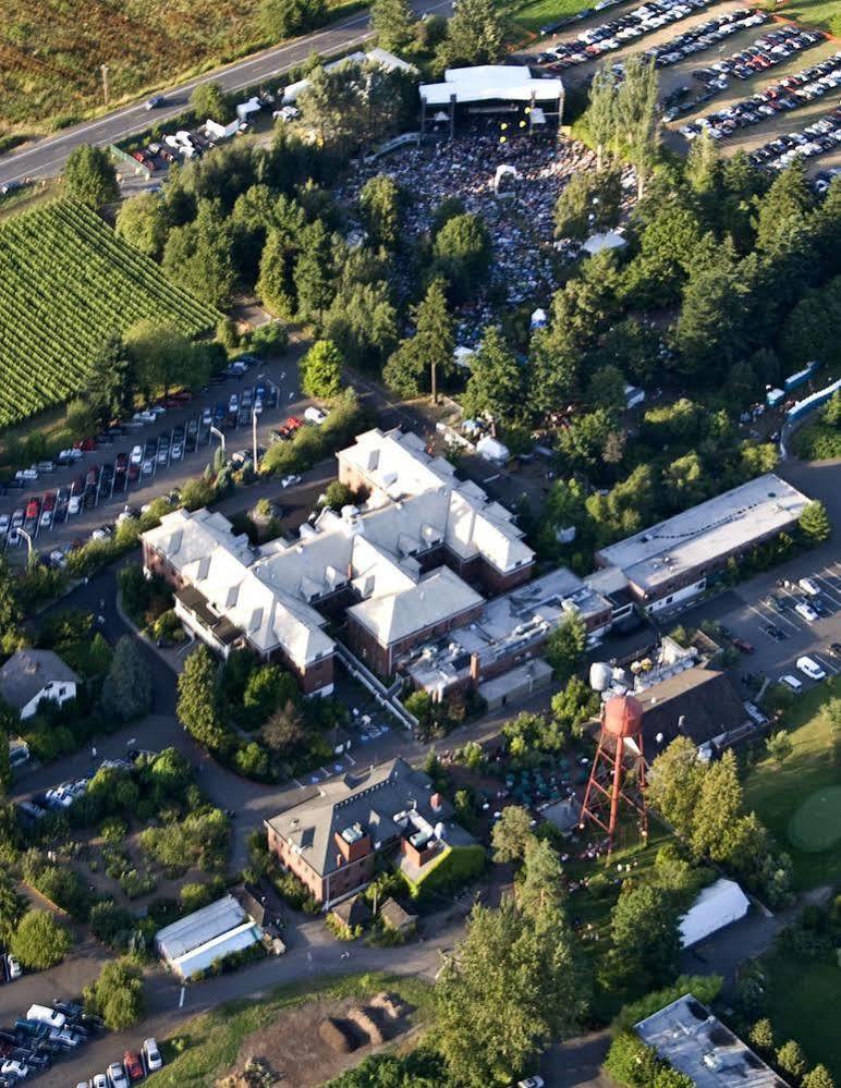 Mcmenamins Edgefield Hotel Troutdale Exterior foto